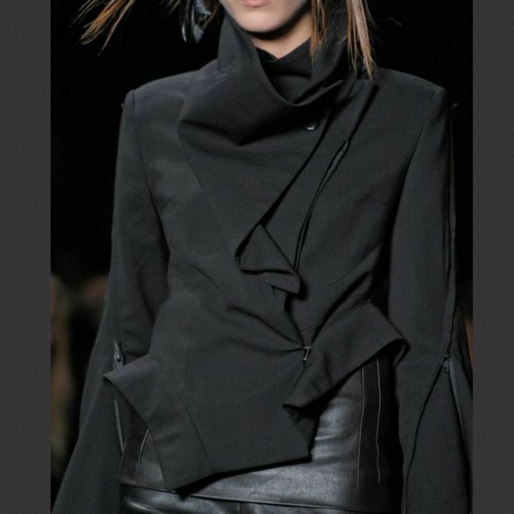 Ann Demeulemeester Jackets & Blazers - Ann Demeulemeester | Asymmetric Blazer with Oversized-lapel and Zip Details